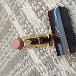 Ish lipstick never used